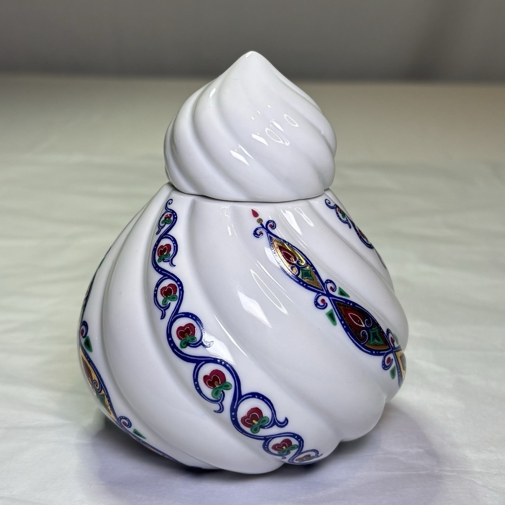 Vintage Elizabeth Arden Byzantium Swirl‎ Porcelain Vanity Jar Japan 1980s